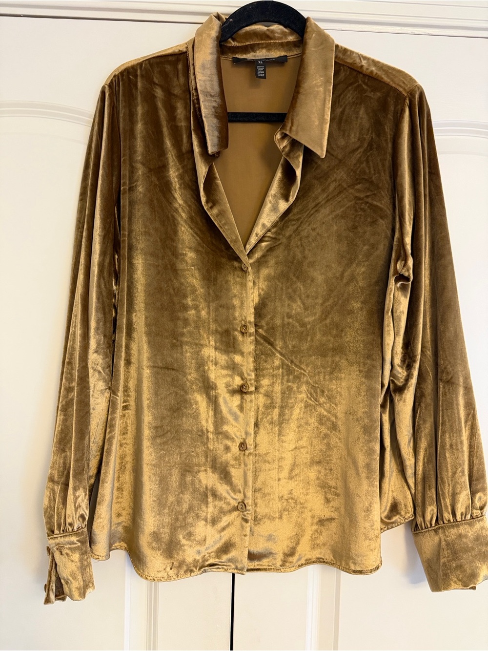 WHBM Velvet Button Down